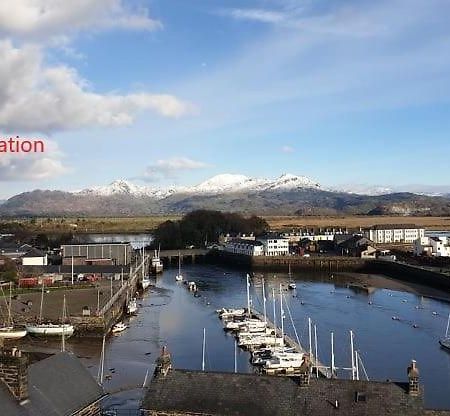 Porthmadog Harbour Town - High Street Apartment. Екстер'єр фото